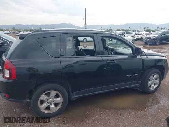 2017 Jeep Compass High Altitude с VIN 1C4NJCEBXHD198878, выставлен на аукционе IAAI как лот 43422082 с пробегом 137 658 миль миль и . История ставок и продаж доступна на DreamBid. Изображение 14.