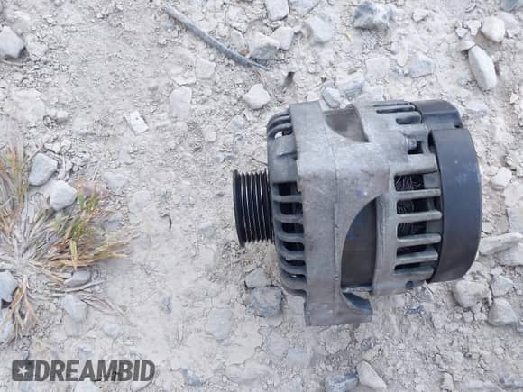 2012 GMC Sierra 1500 SLE с VIN 3GTP2VE76CG280325, выставлен на аукционе IAAI как лот 43393289 с пробегом 202 459 миль миль и . История ставок и продаж доступна на DreamBid. Изображение 12.