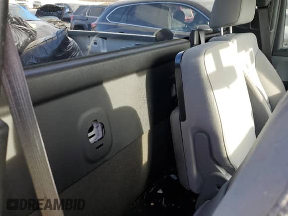 2018 Chevrolet Silverado 1500 Work Truck with VIN 1GCNKNEC7JZ145467, listed as a Copart auction lot 43839114 with 140,137 mi miles and Salvage title. Bid and sale history available at DreamBid. Image 10.