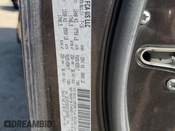 2017 Dodge Journey SXT with VIN 3C4PDDBG2HT505587, listed as a Copart auction lot 68467125 with 100,566 mi miles and Salvage title. Bid and sale history available at DreamBid. Image 14.