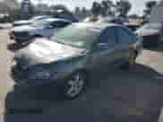 2005 Toyota Camry LE с VIN 4T1BE30K65U611529, выставлен на аукционе Copart как лот 81284905 с пробегом 309 557 миль миль и Списание • Salvage title. История ставок и продаж доступна на DreamBid. Изображение 1.