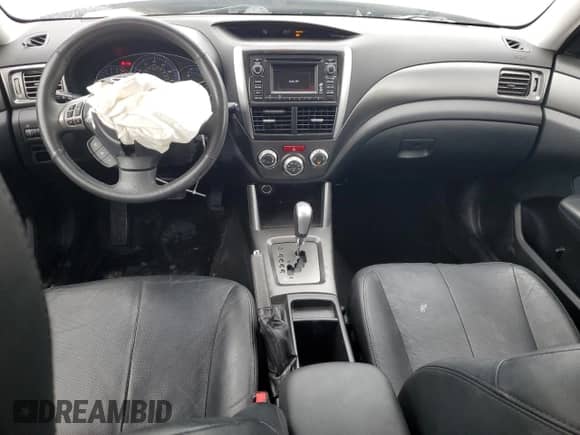 2011 Subaru Forester X Limited z VIN JF2SHBEC8BH748758, wystawiony jako Copart lot #85281055 z przebiegiem 134 632 mil mil oraz Szkoda całkowita • Salvage title. Historia ofert i sprzedaży dostępna na DreamBid. Obrazek 8.