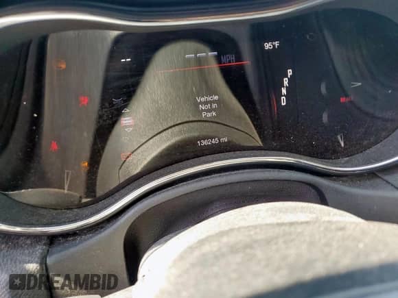 2018 Dodge Durango SXT with VIN 1C4RDJAG0JC176625, listed as a Copart auction lot 71134825 with 136,245 mi miles and Clean title. Bid and sale history available at DreamBid. Image 9.