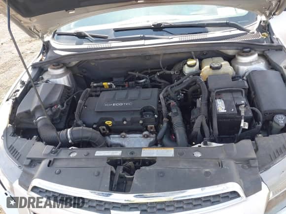 2014 Chevrolet Cruze 1LT с VIN 1G1PC5SB1E7167234, выставлен на аукционе IAAI как лот 43286058 с пробегом 117 820 миль миль и . История ставок и продаж доступна на DreamBid. Изображение 10.