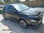 2022 Hyundai Kona SEL z VIN KM8K33AG6NU149277, wystawiony jako IAAI lot #43092073 z przebiegiem 55 589 mil mil oraz . Historia ofert i sprzedaży dostępna na DreamBid. Obrazek 1.