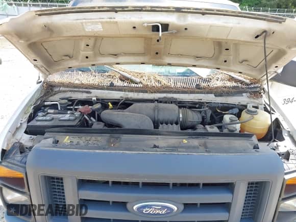 2013 Ford Econoline Cargo Commercial with VIN 1FTSE3ELXDDB00474, listed as a IAAI auction lot 42482483 with Not provided miles and . Bid and sale history available at DreamBid. Image 10.