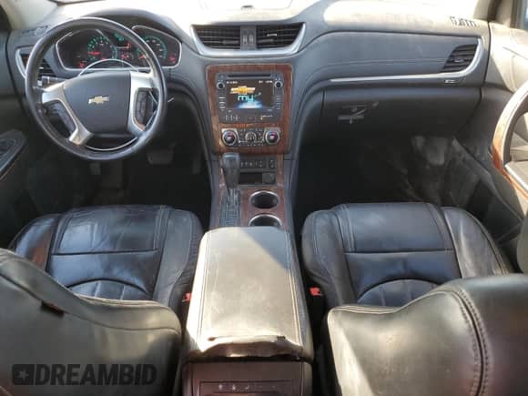 2013 Chevrolet Traverse LTZ z VIN 1GNKVLKD3DJ219344, wystawiony jako Copart lot #87460664 z przebiegiem 196 117 mil mil oraz Szkoda całkowita • Salvage title. Historia ofert i sprzedaży dostępna na DreamBid. Obrazek 8.