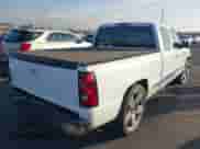 2005 GMC Sierra 1500 SLT with VIN 2GTEC19T851291536, listed as a IAAI auction lot 41428286 with 232,611 mi miles and . Bid and sale history available at DreamBid. Image 4.