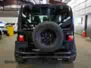 1999 Jeep Wrangler Sport z VIN 1J4FY19S0XP487645, wystawiony jako Copart lot #84068725 z przebiegiem 197 001 mil mil oraz Czysty tytuł • Clean title. Historia ofert i sprzedaży dostępna na DreamBid. Obrazek 6.