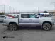 2019 Toyota Tacoma SR5 с VIN 3TMAZ5CN3KM104917, выставлен на аукционе IAAI как лот 43210298 с пробегом 136 976 миль миль и . История ставок и продаж доступна на DreamBid. Изображение 14.
