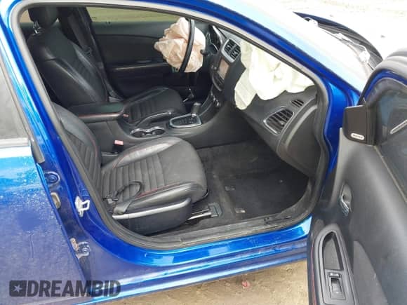 2013 Dodge Avenger R/T с VIN 1C3CDZBG5DN632439, выставлен на аукционе IAAI как лот 43151096 с пробегом 156 174 миль миль и . История ставок и продаж доступна на DreamBid. Изображение 5.