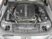 2015 BMW 5 Series 535d xDrive z VIN WBAFV3C54FD687003, wystawiony jako Copart lot #80669665 z przebiegiem 193 060 mil mil oraz Czysty tytuł • Clean title. Historia ofert i sprzedaży dostępna na DreamBid. Obrazek 11.