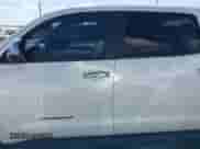 2013 Toyota Tundra Limited с VIN 5TFHW5F17DX310755, выставлен на аукционе IAAI как лот 42721884 с пробегом 122 805 миль миль и . История ставок и продаж доступна на DreamBid. Изображение 14.