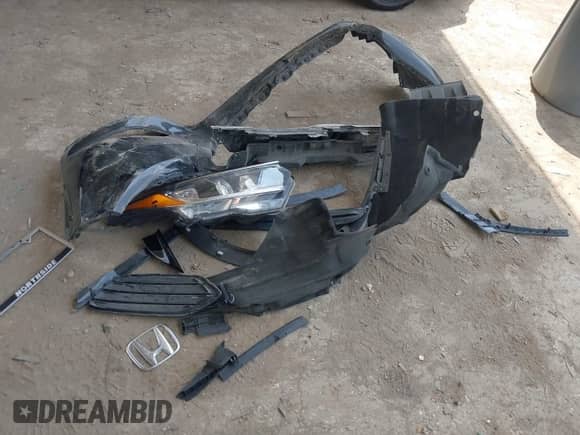 2020 Honda HR-V LX z VIN 3CZRU6H38LM718887, wystawiony jako IAAI lot #42925717 z przebiegiem 44 496 mil mil oraz . Historia ofert i sprzedaży dostępna na DreamBid. Obrazek 12.