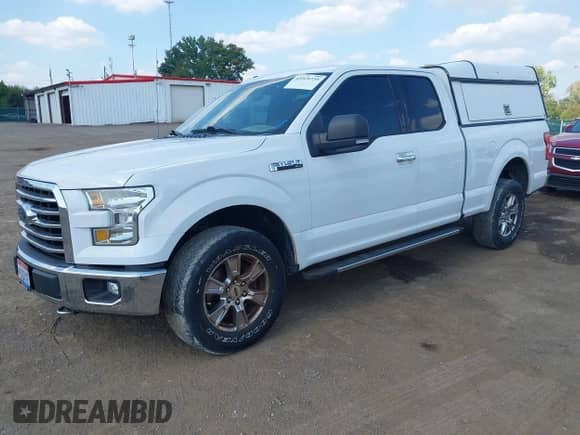 2016 Ford F-150 XLT с VIN 1FTFX1EF6GFD22934, выставлен на аукционе IAAI как лот 43329729 с пробегом 125 128 миль миль и . История ставок и продаж доступна на DreamBid. Изображение 17.