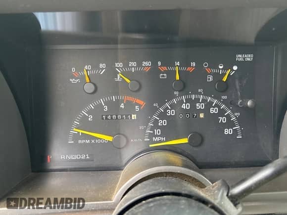 1994 GMC Sierra 1500 with VIN 2GTEK19K4R1579845, listed as a Copart auction lot 89894485 with 148,811 mi miles and Clean title. Bid and sale history available at DreamBid. Image 8.