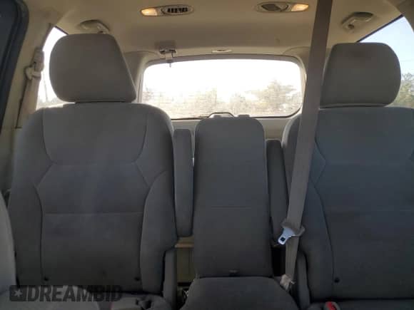 2008 Honda Odyssey EX z VIN 5FNRL38418B067095, wystawiony jako Copart lot #85342245 z przebiegiem 214 324 mil mil oraz Czysty tytuł • Clean title. Historia ofert i sprzedaży dostępna na DreamBid. Obrazek 10.