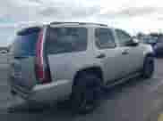 2009 Chevrolet Tahoe LS с VIN 1GNFC13C69R177214, выставлен на аукционе IAAI как лот 42018555 с пробегом 221 812 миль миль и . История ставок и продаж доступна на DreamBid. Изображение 4.