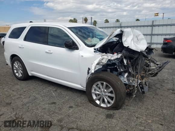 2025 Dodge Durango GT with VIN 1C4RDHDGXSC545576, listed as a Copart auction lot 81631215 with 2,491 mi miles and Salvage title. Bid and sale history available at DreamBid. Image 4.