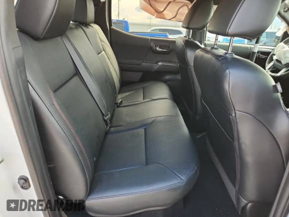 2020 Toyota Tacoma SR5 с VIN 5TFCZ5AN2LX236218, выставлен на аукционе Copart как лот 71645715 с пробегом 69 727 миль миль и Списание • Salvage title. История ставок и продаж доступна на DreamBid. Изображение 10.