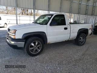 2005 Chevrolet Silverado 1500 LS z VIN 1GCEK14V55Z218983, wystawiony jako Copart lot #48680775 z przebiegiem 209 669 mil mil oraz Szkoda całkowita • Salvage title. Historia ofert i sprzedaży dostępna na DreamBid. Obrazek 1.