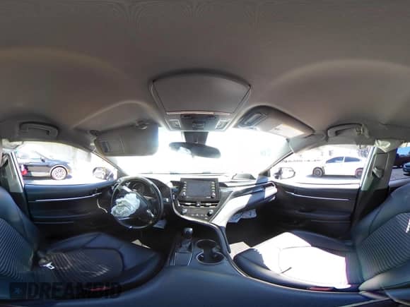 2021 Toyota Camry SE Nightshade z VIN 4T1G11AK8MU433769, wystawiony jako IAAI lot #43150076 z przebiegiem 92 123 mil mil oraz . Historia ofert i sprzedaży dostępna na DreamBid. Obrazek 20.