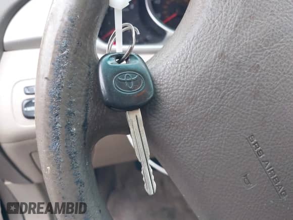 2006 Toyota Highlander w/3rd Row with VIN JTEEP21A260160311, listed as a IAAI auction lot 43440555 with 237,653 mi miles and . Bid and sale history available at DreamBid. Image 11.