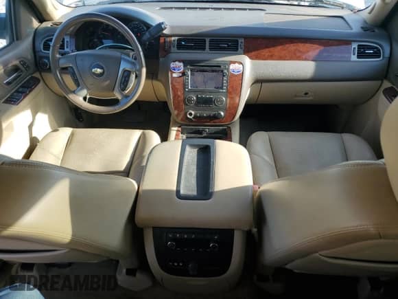 2011 Chevrolet Suburban LTZ with VIN 1GNSCKE0XBR343795, listed as a Copart auction lot 53349215 with 145,984 mi miles and Salvage title. Bid and sale history available at DreamBid. Image 8.