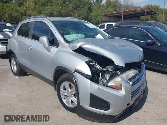 2015 Chevrolet Trax LT with VIN 3GNCJLSB9FL212621, listed as a IAAI auction lot 43467442 with 153,235 mi miles and . Bid and sale history available at DreamBid. Image 1.
