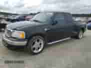 2000 Ford F-150 XL z VIN 2FTRX07L1YCB10191, wystawiony jako Copart lot #86184045 z przebiegiem Nie podano mil oraz Szkoda całkowita • Salvage title. Historia ofert i sprzedaży dostępna na DreamBid. Obrazek 1.