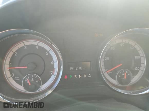 2014 Dodge Grand Caravan SXT with VIN 2C4RDGCG8ER147189, listed as a Copart auction lot 84435915 with 141,218 mi miles and Salvage title. Bid and sale history available at DreamBid. Image 9.