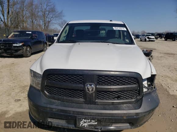 2015 Ram 1500 Express with VIN 3C6JR6AG3FG647500, listed as a Copart auction lot 45414314 with 173,994 mi miles and Salvage title. Bid and sale history available at DreamBid. Image 5.