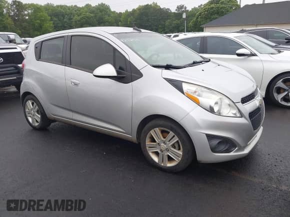 2013 Chevrolet Spark LS с VIN KL8CA6S95DC507353, выставлен на аукционе IAAI как лот 42358430 с пробегом 131 221 миль миль и . История ставок и продаж доступна на DreamBid. Изображение 1.