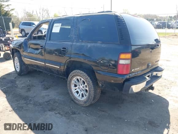 2000 Chevrolet Tahoe LT z VIN 1GNEK13TXYJ191872, wystawiony jako IAAI lot #41860033 z przebiegiem Nie podano mil oraz . Historia ofert i sprzedaży dostępna na DreamBid. Obrazek 3.
