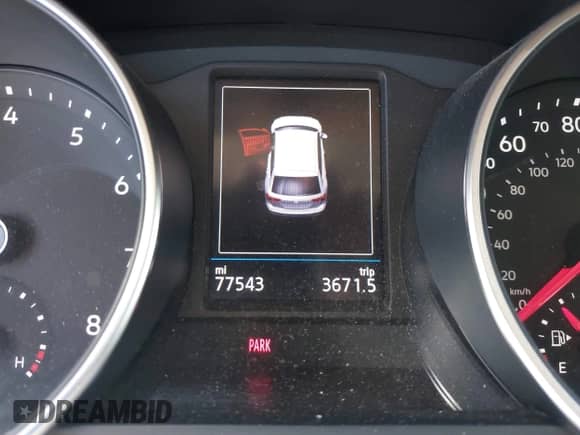 2020 Volkswagen Tiguan SE с VIN 3VV2B7AX4LM064018, выставлен на аукционе IAAI как лот 43189376 с пробегом 77 543 миль миль и . История ставок и продаж доступна на DreamBid. Изображение 15.