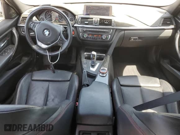 2014 BMW 3 Series 328i xDrive with VIN WBA3B3C53EJ981052, listed as a Copart auction lot 58157555 with 141,971 mi miles and Clean title. Bid and sale history available at DreamBid. Image 8.