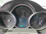 2013 Chevrolet Cruze 1LT z VIN 1G1PC5SB8D7149330, wystawiony jako Copart lot #81519235 z przebiegiem 155 962 mil mil oraz Czysty tytuł • Clean title. Historia ofert i sprzedaży dostępna na DreamBid. Obrazek 9.