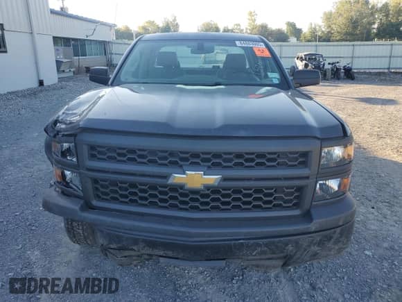 2014 Chevrolet Silverado 1500 Work Truck z VIN 1GCRCPEH9EZ162217, wystawiony jako Copart lot #84883005 z przebiegiem Nie podano mil oraz Szkoda całkowita • Salvage title. Historia ofert i sprzedaży dostępna na DreamBid. Obrazek 5.