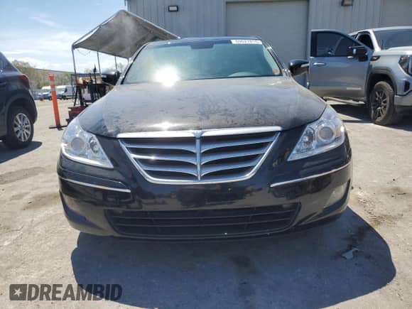 2011 Hyundai Genesis with VIN KMHGC4DEXBU124271, listed as a Copart auction lot 69627815 with 73,166 mi miles and Salvage title. Bid and sale history available at DreamBid. Image 5.