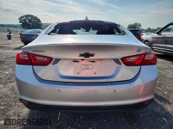 2018 Chevrolet Malibu Hybrid с VIN 1G1ZF5SU3JF284394, выставлен на аукционе Copart как лот 63410085 с пробегом 92 369 миль миль и На запчасти • Non repairable. История ставок и продаж доступна на DreamBid. Изображение 6.