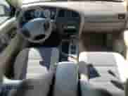 2001 Nissan Pathfinder SE с VIN JN8DR09Y71W589924, выставлен на аукционе Copart как лот 81427415 с пробегом 162 776 миль миль и Списание • Salvage title. История ставок и продаж доступна на DreamBid. Изображение 8.