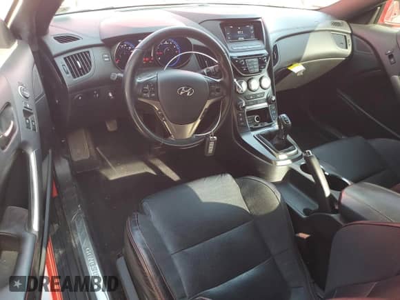 2016 Hyundai Genesis Coupe R-Spec with VIN KMHHU6KJ2GU131350, listed as a Copart auction lot 51492095 with 98,955 mi miles and Salvage title. Bid and sale history available at DreamBid. Image 8.