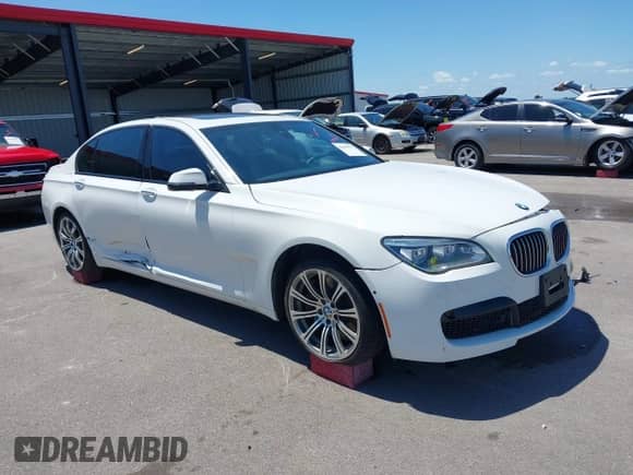 2013 BMW 7 Series 750Li xDrive with VIN WBAYF8C59DD141510, listed as a IAAI auction lot 42497077 with 137,254 mi miles and . Bid and sale history available at DreamBid. Image 1.