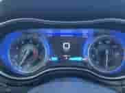 2016 Chrysler 300 C с VIN 2C3CCAKG3GH157116, выставлен на аукционе IAAI как лот 43376009 с пробегом 145 091 миль миль и . История ставок и продаж доступна на DreamBid. Изображение 7.