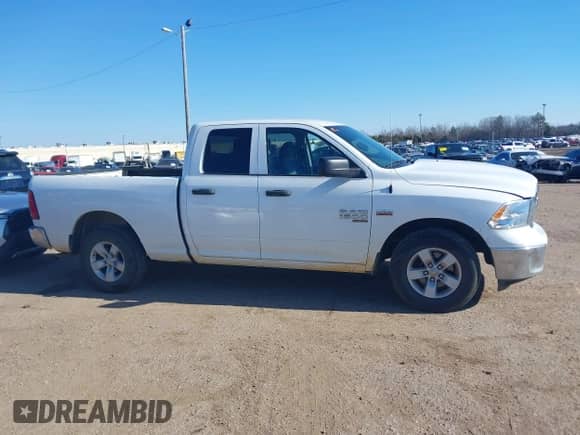 2019 Ram 1500 Tradesman с VIN 1C6RR6FT2KS692777, выставлен на аукционе IAAI как лот 41250291 с пробегом 89 096 миль миль и . История ставок и продаж доступна на DreamBid. Изображение 13.