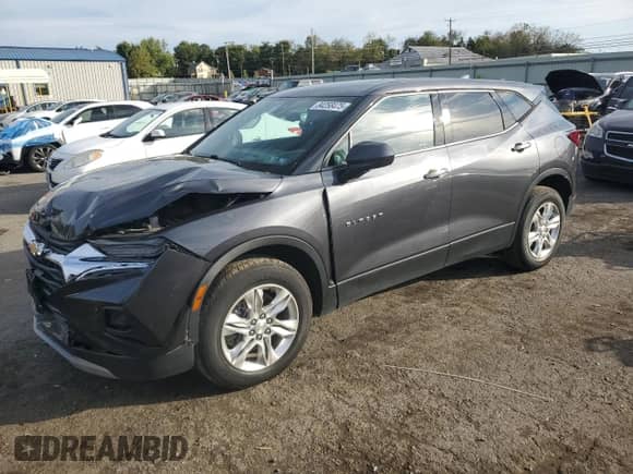 2021 Chevrolet Blazer LT with VIN 3GNKBHRS3MS565872, listed as a Copart auction lot 84258475 with 19,083 mi miles and Salvage title. Bid and sale history available at DreamBid. Image 1.
