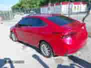 2022 Hyundai Accent SE z VIN 3KPC24A60NE165708, wystawiony jako IAAI lot #42420227 z przebiegiem 36 253 mil mil oraz . Historia ofert i sprzedaży dostępna na DreamBid. Obrazek 3.