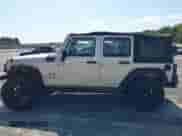 2008 Jeep Wrangler Unlimited X с VIN 1J4GB39108L550535, выставлен на аукционе IAAI как лот 43172154 с пробегом 184 101 миль миль и . История ставок и продаж доступна на DreamBid. Изображение 14.