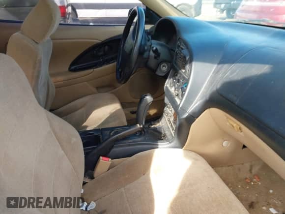 2000 Dodge Avenger with VIN 4B3AU42N2YE028003, listed as a IAAI auction lot 41719063 with 184,945 mi miles and . Bid and sale history available at DreamBid. Image 5.