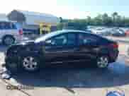 2011 Hyundai Elantra GLS z VIN 5NPDH4AE1BH053579, wystawiony jako IAAI lot #42516662 z przebiegiem Nie podano mil oraz . Historia ofert i sprzedaży dostępna na DreamBid. Obrazek 14.